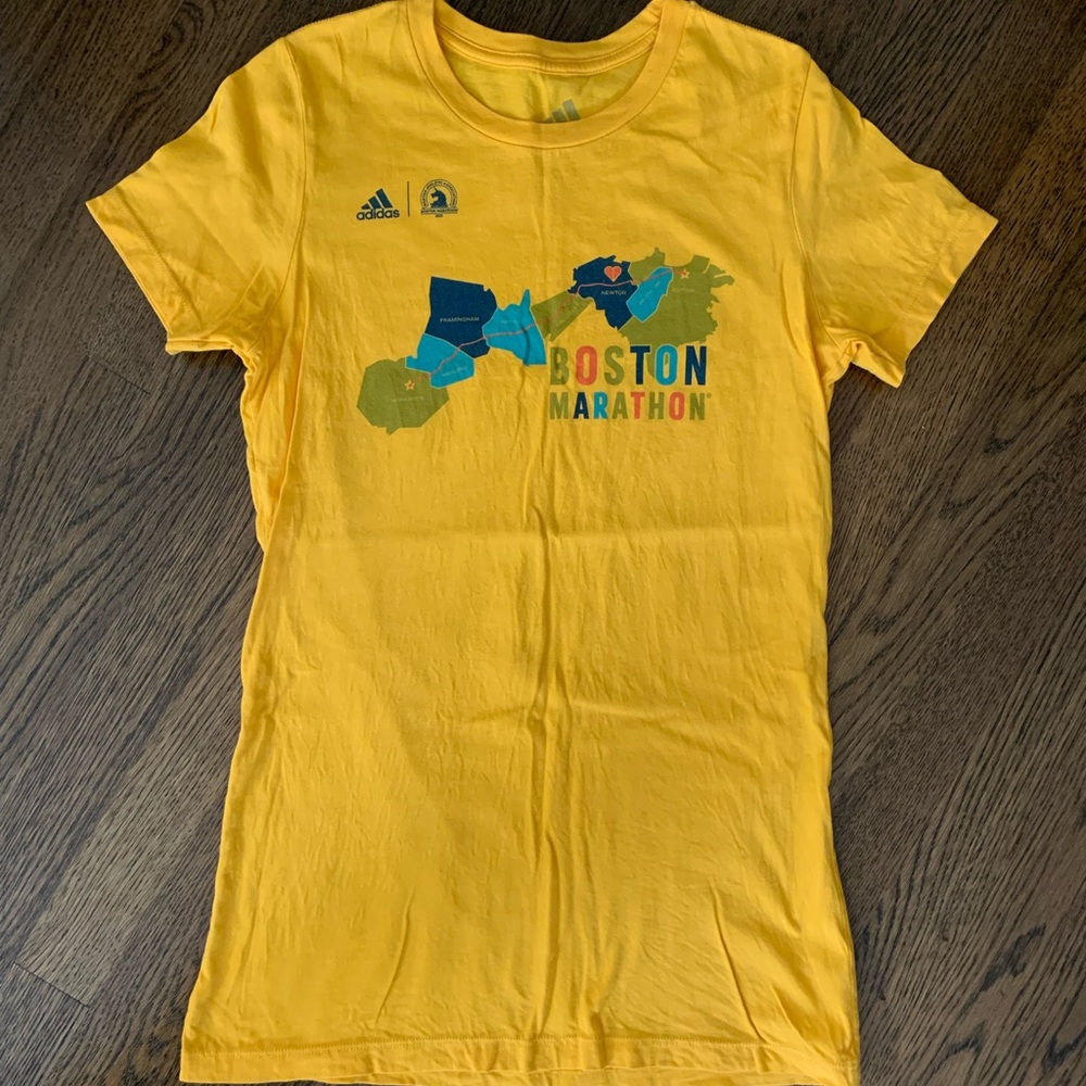 Yellow adidas Boston Marathon t-shirt, Size M